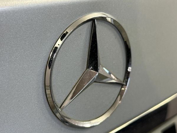 2013-Mercedes-Benz-C-Class-C-250-BE-Coupe-Auto image:8