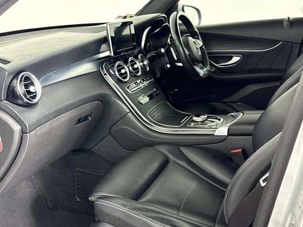 2018-Mercedes-Benz-GLC-250d-AMG image:8