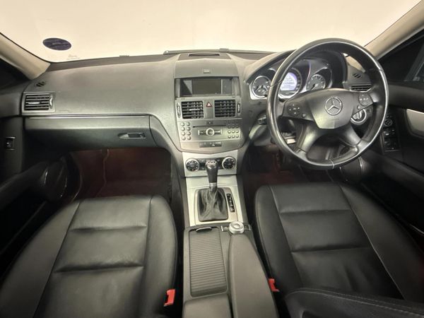 2010-Mercedes-Benz-C-Class-C-180-CGI-BE-Estate-Avantgarde-Auto image:1