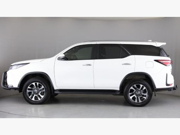 2024-Toyota-Fortuner-28-GD-6-4x4-VX-Auto image:2
