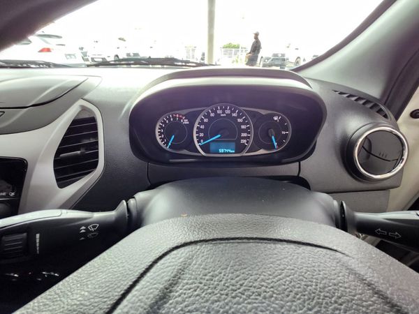 2021-Ford-Figo-15Ti-VCT-Trend-Auto-5-dr image:11