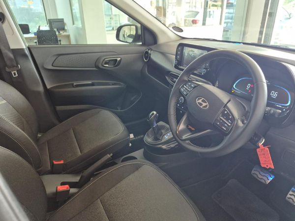 2024-Hyundai-Exter-12-Executive-Auto image:10