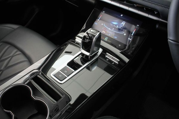 2025-Chery-Tiggo-8-Pro-16-TGDI-Executive image:15