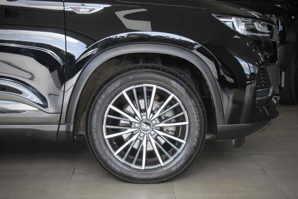 2025-Chery-Tiggo-8-Pro-16-TGDI-Executive image:4