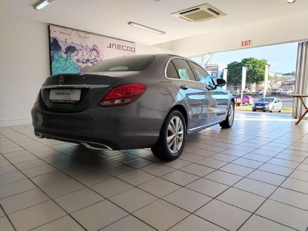 2019-Mercedes-Benz-C-Class-C-180-Auto image:4