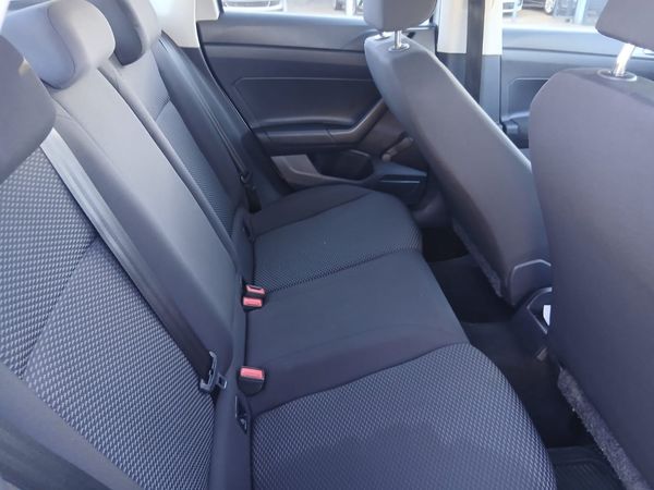 2019-Volkswagen-Polo-10-TSI image:10