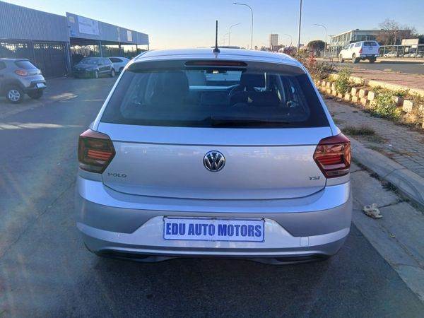 2019-Volkswagen-Polo-10-TSI image:16