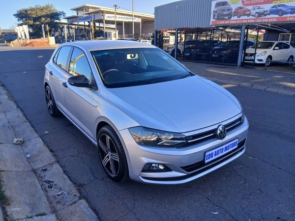 2019-Volkswagen-Polo-10-TSI image:17