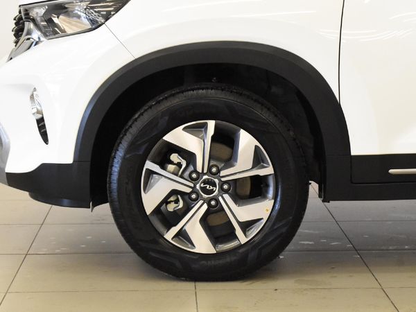 2022-Kia-Sonet-15-EX-CVT image:4