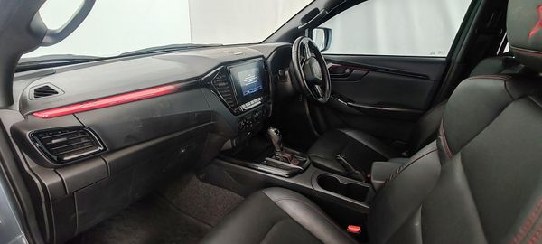2024-Isuzu-D-Max-19-DDI-HR-X-Rider-Auto-Double-Cab image:5