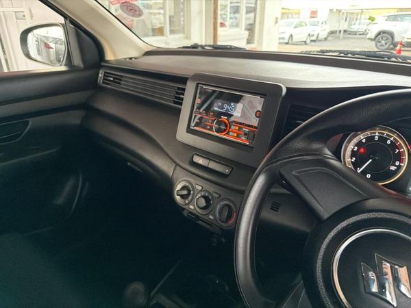 2025-Suzuki-Ertiga-15-GA image:17