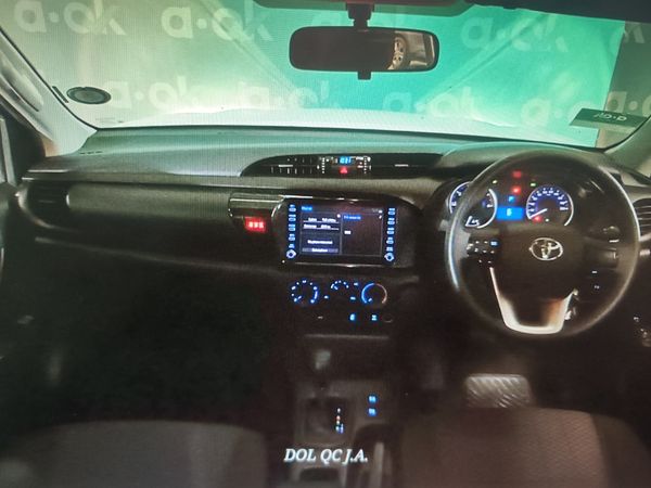 2020-Toyota-Hilux-24-GD-6-Raised-Body-SRX-Auto-Double-Cab image:4