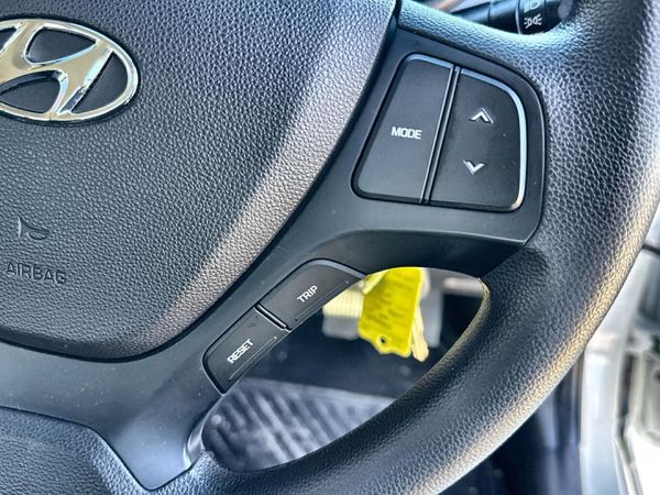 2018-Hyundai-Grand-i10-10-Motion image:15