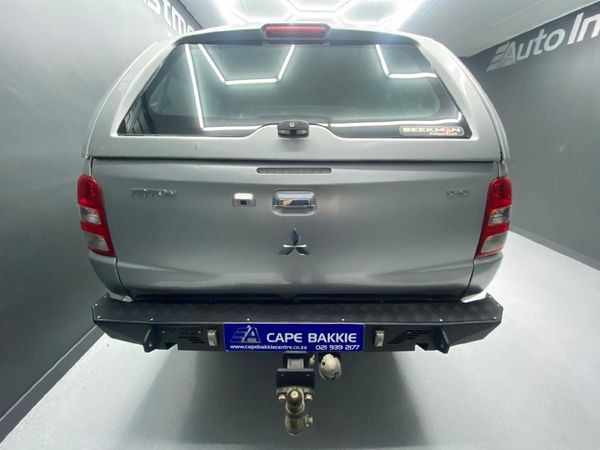 2018-Mitsubishi-Triton-24-Di-Dc-4x4-Auto-Double-Cab image:3