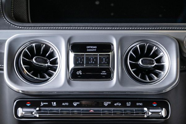 2026-Mercedes-AMG-G-Class-G63-AMG image:12
