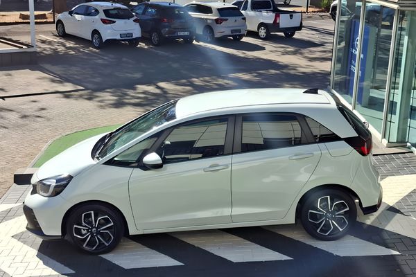 2026-Honda-Fit-15-Elegance image:5