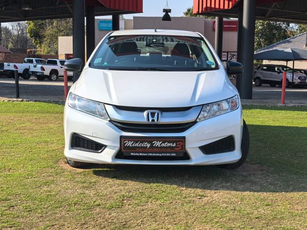 2014-Honda-Ballade-15-Trend image:1