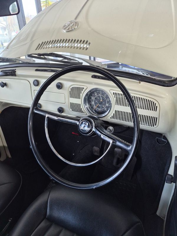 1970-Volkswagen-Beetle-1500 image:24