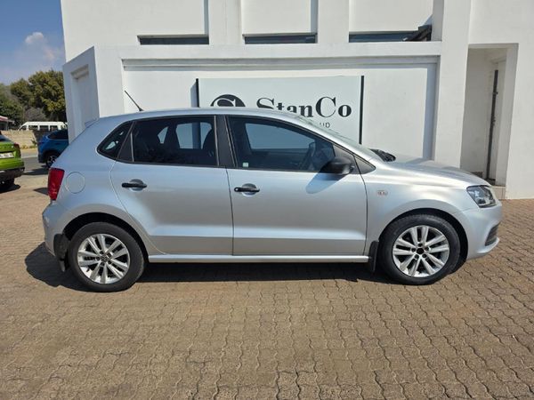2021-Volkswagen-Polo-Vivo-14-Trendline-5-dr image:3