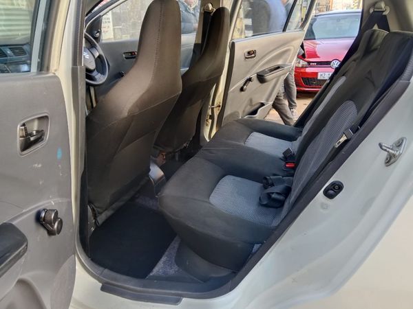 2018-Suzuki-Celerio-10-GL image:6