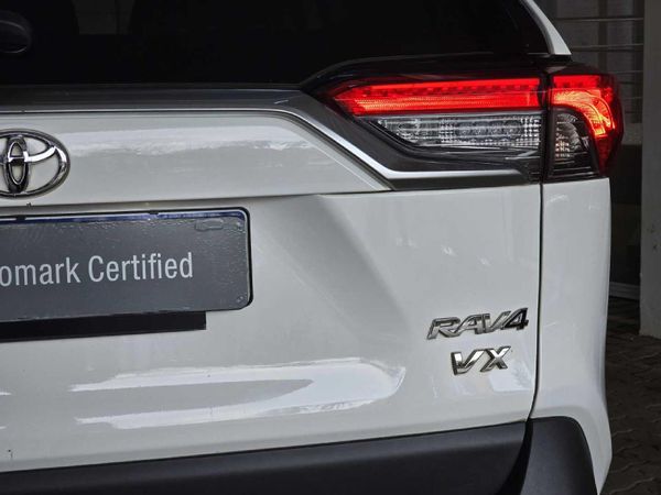 2021-Toyota-RAV4-20-VX-Auto image:15