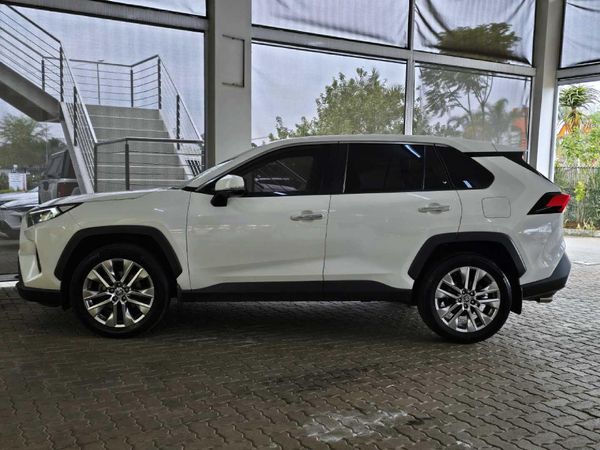 2021-Toyota-RAV4-20-VX-Auto image:20