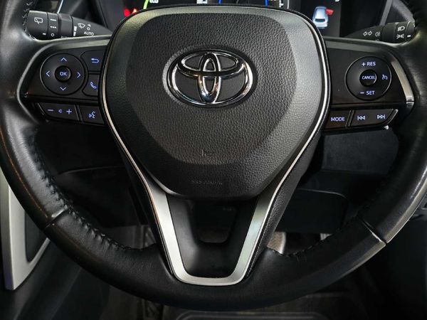 2025-Toyota-Corolla-Cross-18-XS-Hybrid image:11