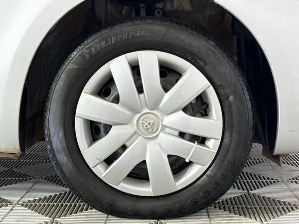 2009-Toyota-Yaris-T3-5-dr image:5