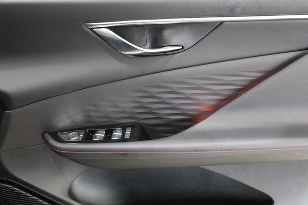 2026-BAIC-X55-Plus-15T-Premium image:16