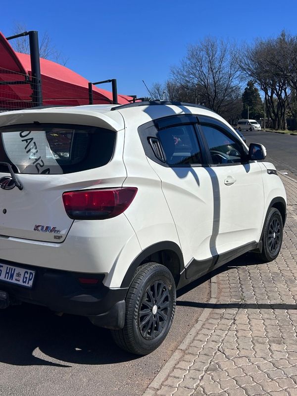 2016-Mahindra-KUV-100-12-K6 image:2