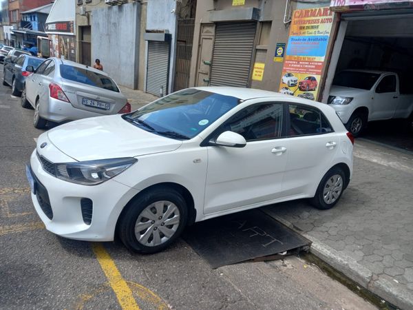 2019-Kia-Rio-12-5-dr image:2