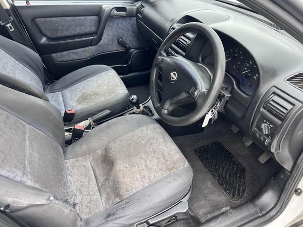 2001-Opel-Astra-16-CS image:14