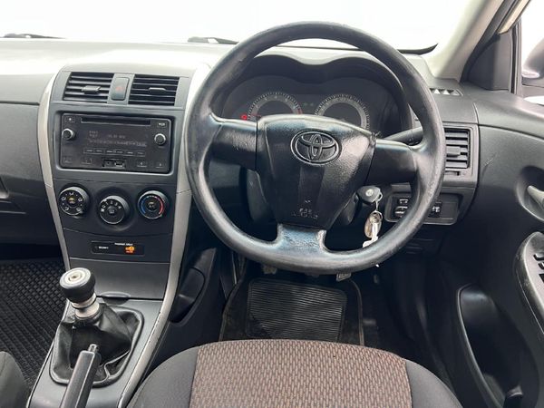2016-Toyota-Corolla-Quest-16 image:6