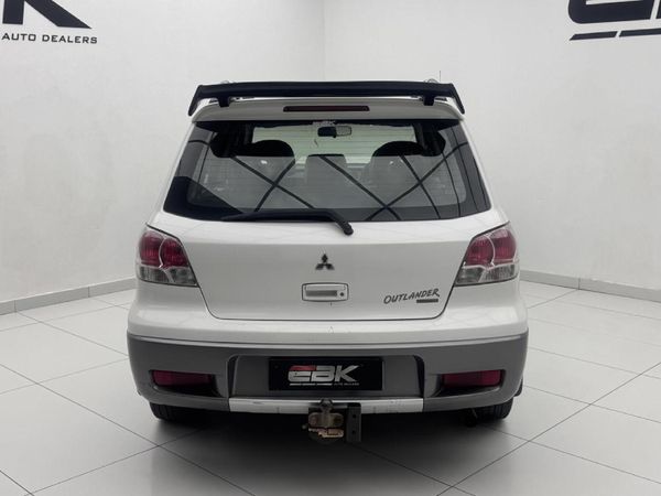 2004-Mitsubishi-Outlander-24-GLS-Auto image:4