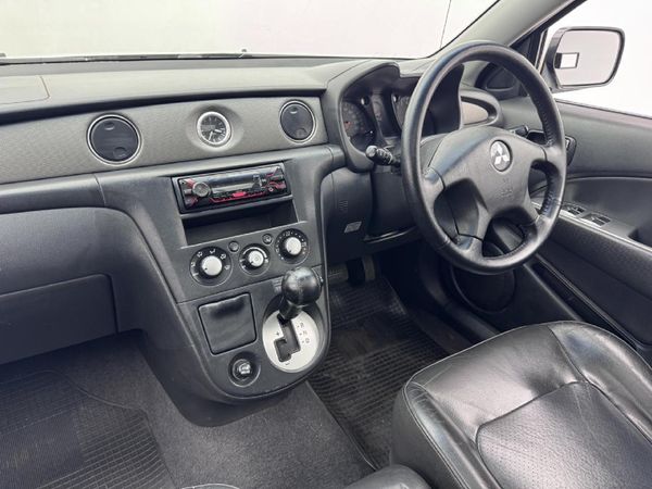 2004-Mitsubishi-Outlander-24-GLS-Auto image:7