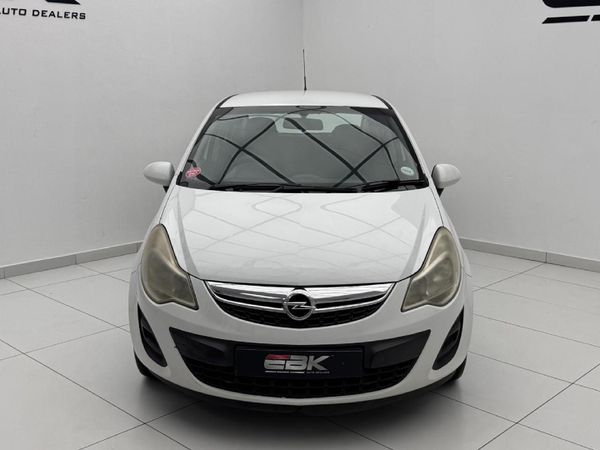 2011-Opel-Corsa-14-Essentia-5-dr image:1