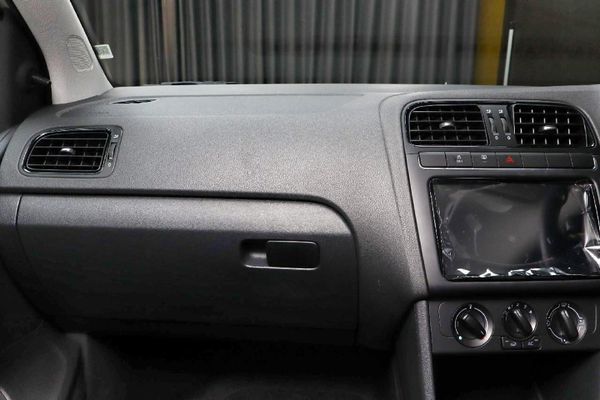 2026-Volkswagen-Polo-Vivo-14 image:9