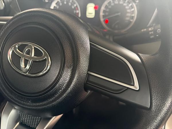 2025-Toyota-Urban-Cruiser-15-XS image:16