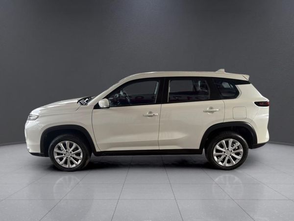 2025-Toyota-Urban-Cruiser-15-XS image:3