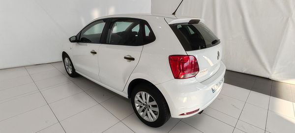 2023-Volkswagen-Polo-Vivo-14-Trendline-5-dr image:1