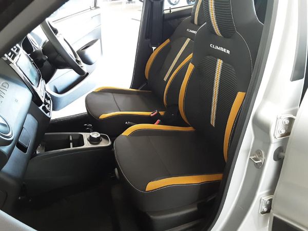 2025-Renault-Kwid-10-Climber-Auto image:12