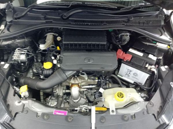 2025-TATA-Tiago-12-XM image:8