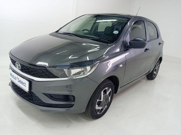 2025-TATA-Tiago-12-XM image:2