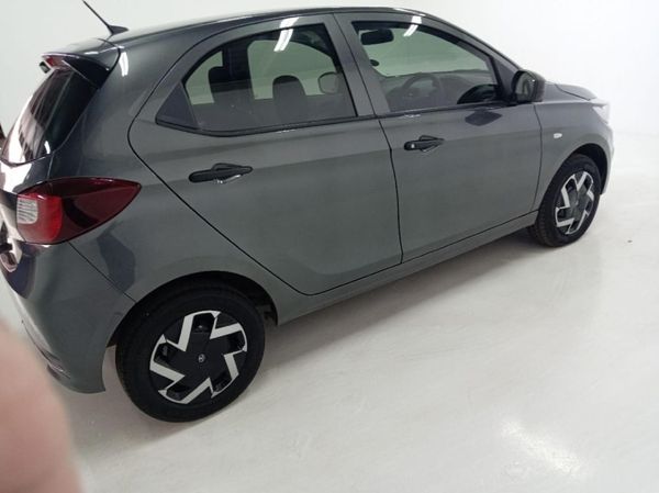 2025-TATA-Tiago-12-XM image:7