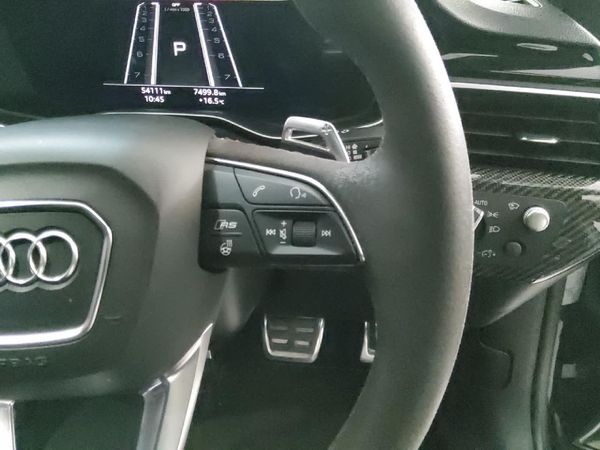 2022-Audi-RS5-Coupe-quattro-Auto image:9