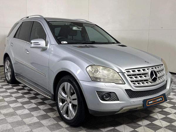 2011-Mercedes-Benz-ML-500-Auto image:15
