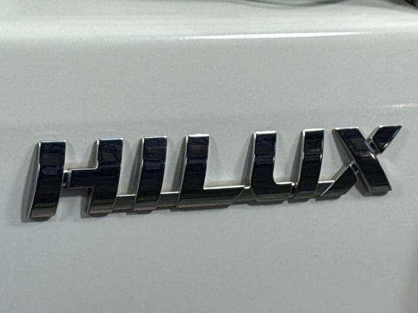 2025-Toyota-Hilux-24-GD-Single-Cab image:8