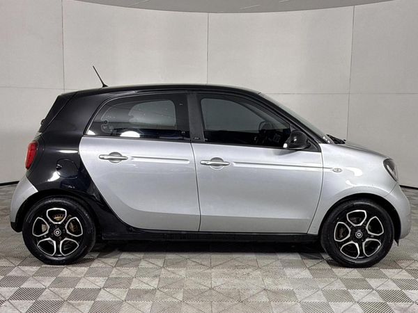 2018-Smart-ForFour-Prime image:17