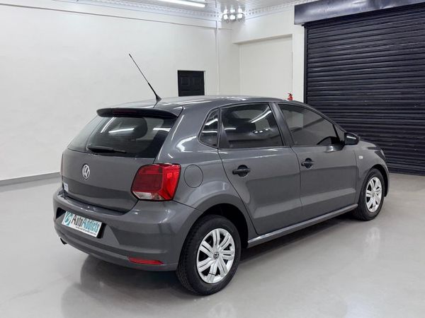 2018-Volkswagen-Polo-Vivo-14-Trendline-5-dr image:5