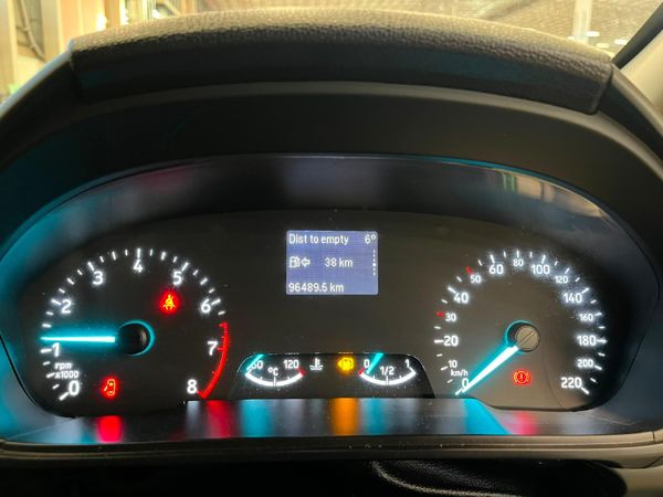 2019-Ford-EcoSport-15-TiVCT-Ambiente image:12
